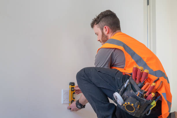  Vander, NC Electrician Pros